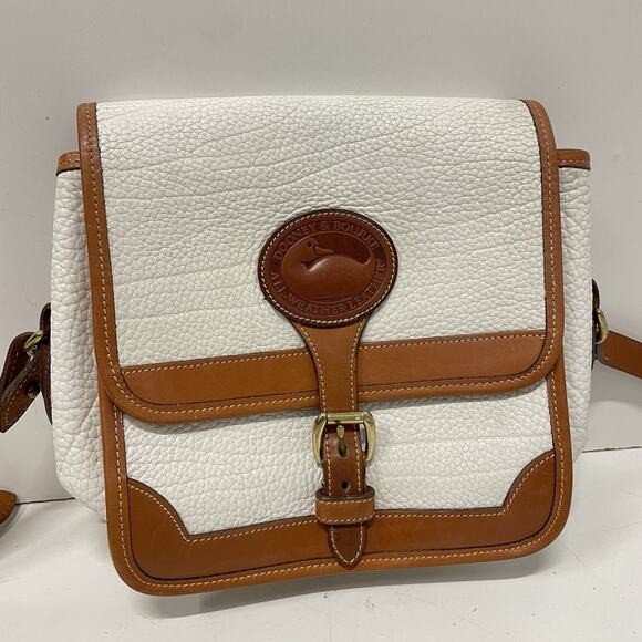 VTG DOONEY & BOURKE White Brown All-Weather Leather Pebble Crossbody Bag 8”x8” - Picture 2 of 12